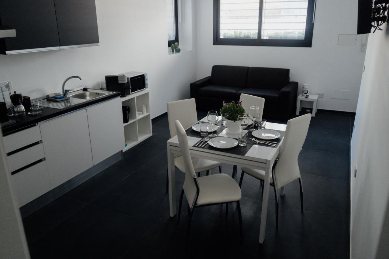 Domus Residence - Catullo - บารี ภายนอก รูปภาพ